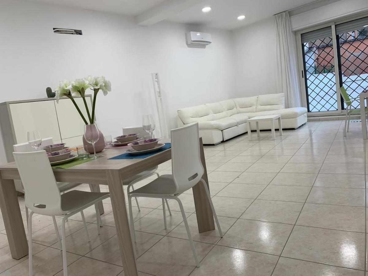 Mediterranean House Nettuno 아파트 외부 사진